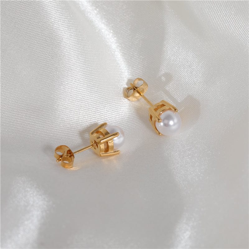 melomelo Adona - Classic White Pearl Studs