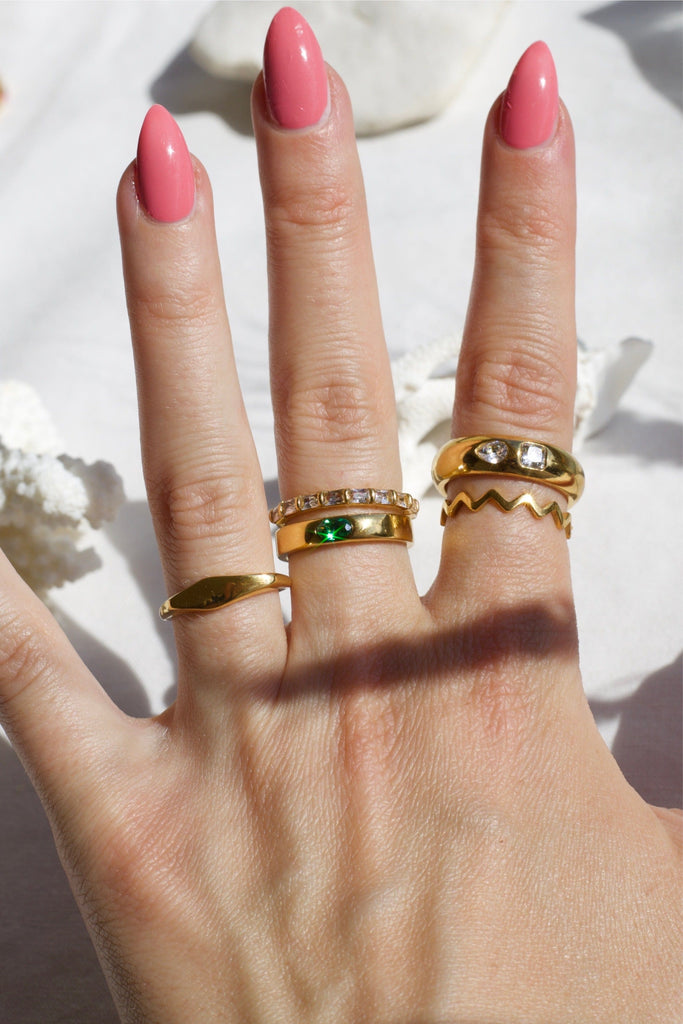 melomelo Atticus - Dainty ZigZag Stacking Ring