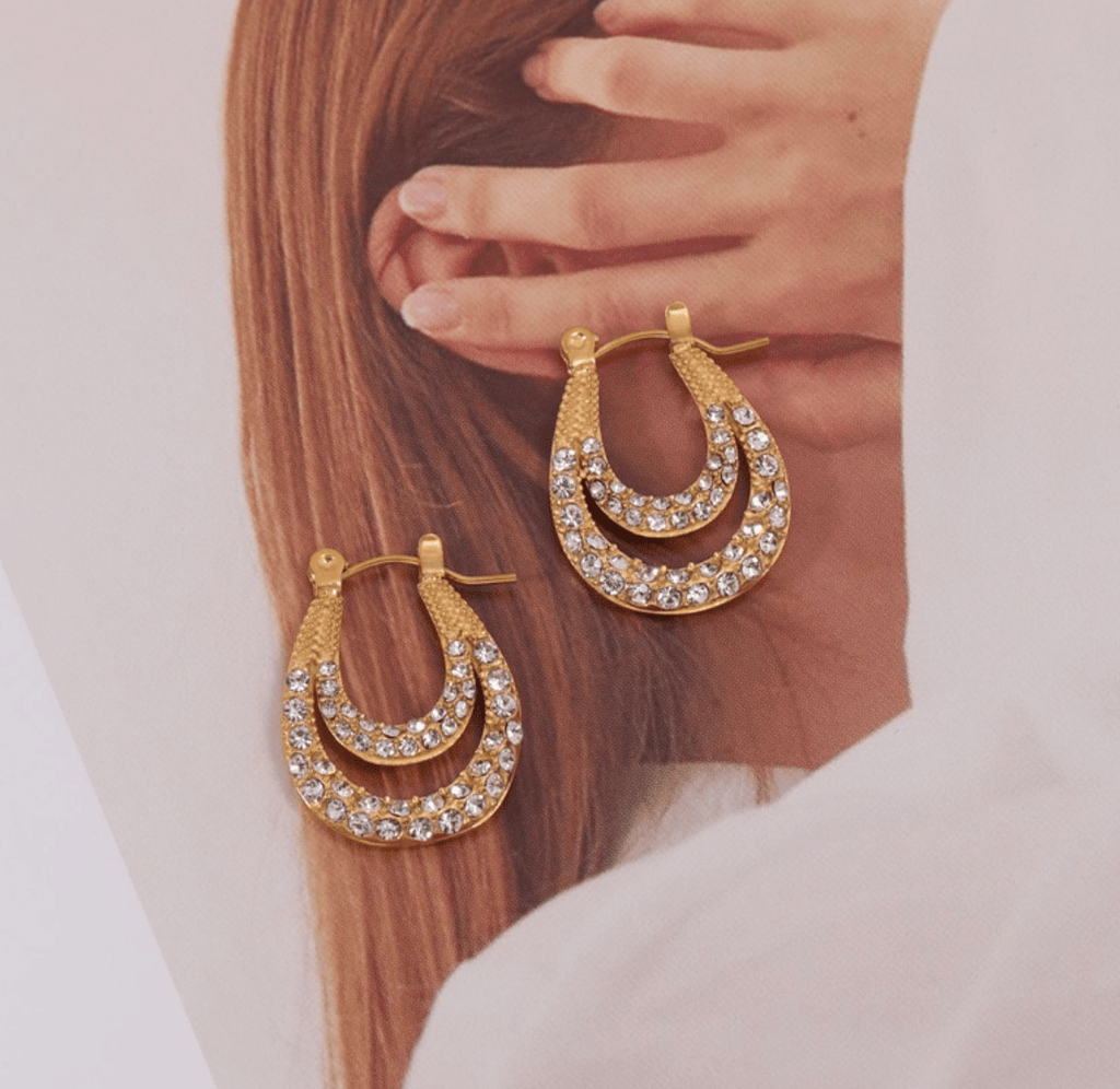 melomelo Beth - Oval Double Crystal Pavé Hoop Earrings