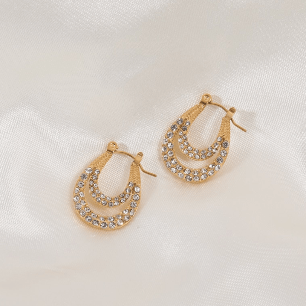 melomelo Beth - Oval Double Crystal Pavé Hoop Earrings