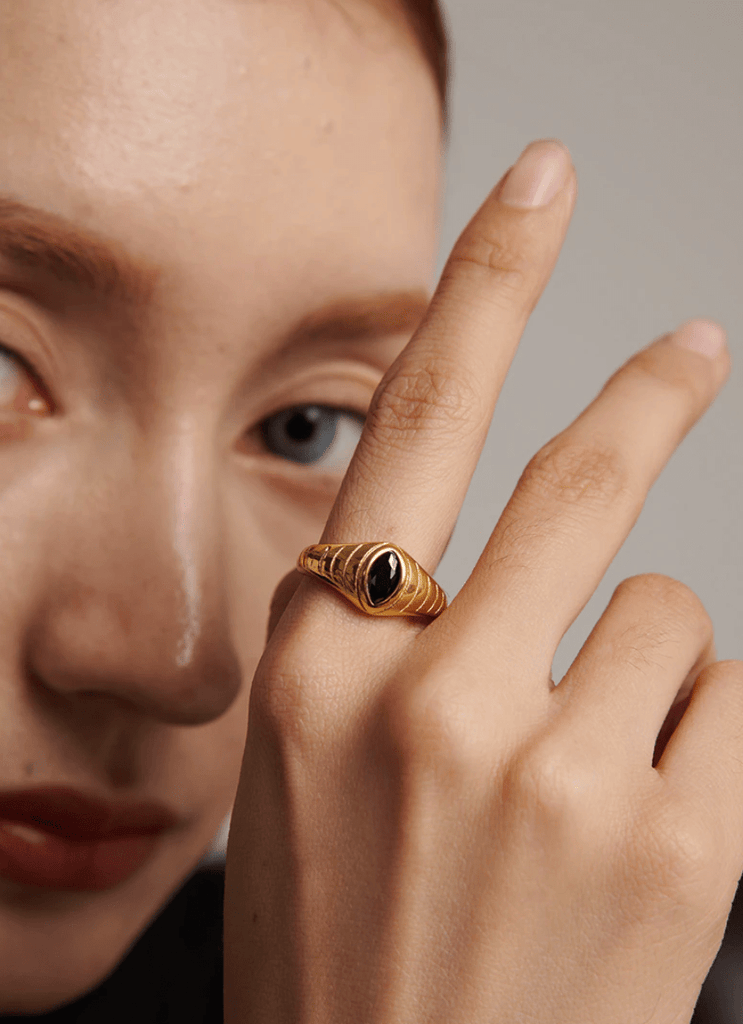 melomelo Birdy - Black Crystal Ring