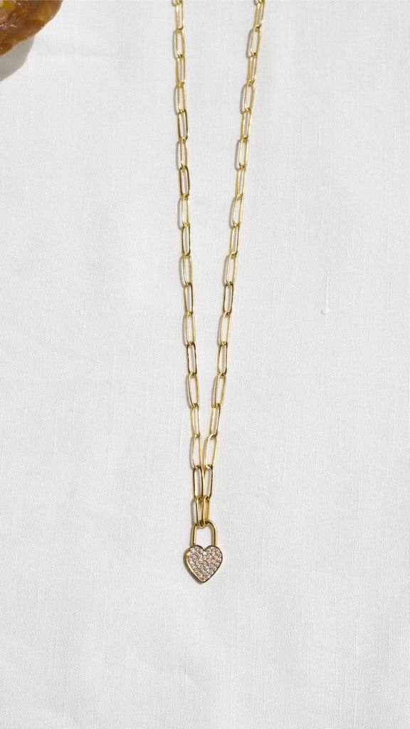 melomelo Blaise - Paperclip Crystal Heart Pendant Necklace