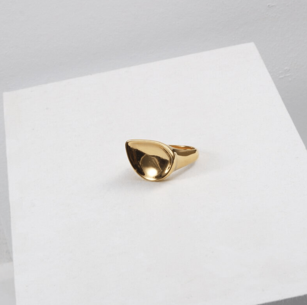 melomelo Brenna - Hammered Geometric Gold Ring