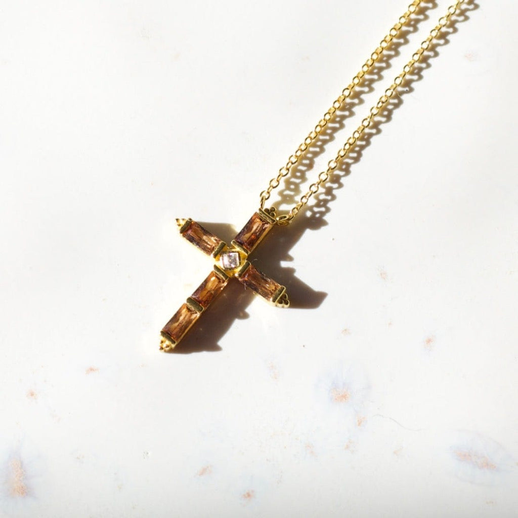 melomelo Cyzarine - Gold Chain Cross Necklace