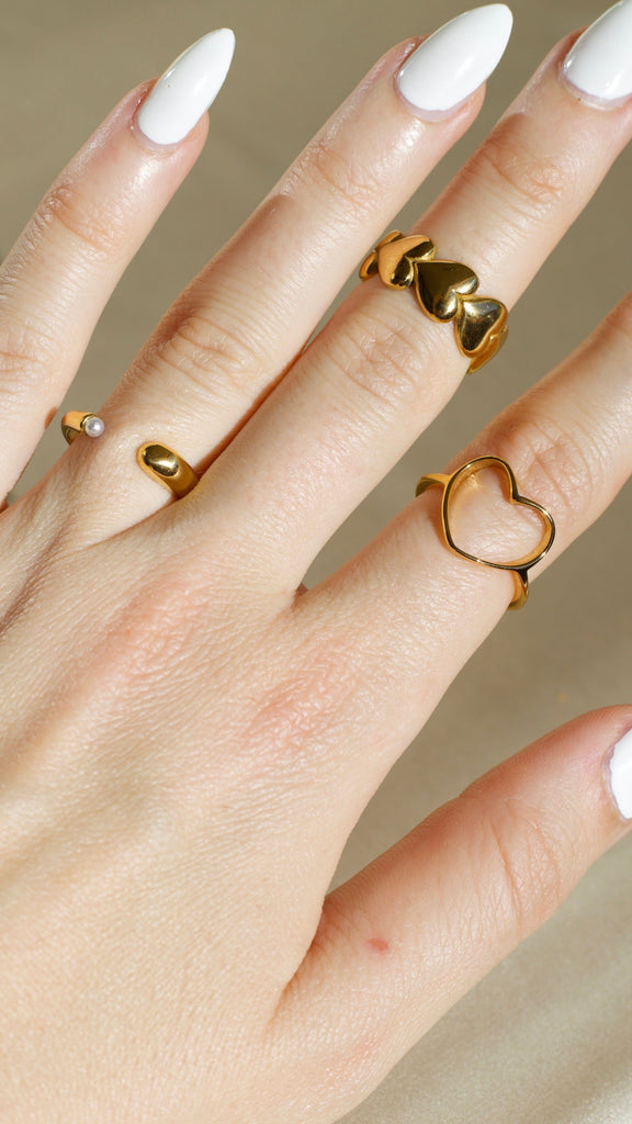 melomelo Dainty Open Heart Ring