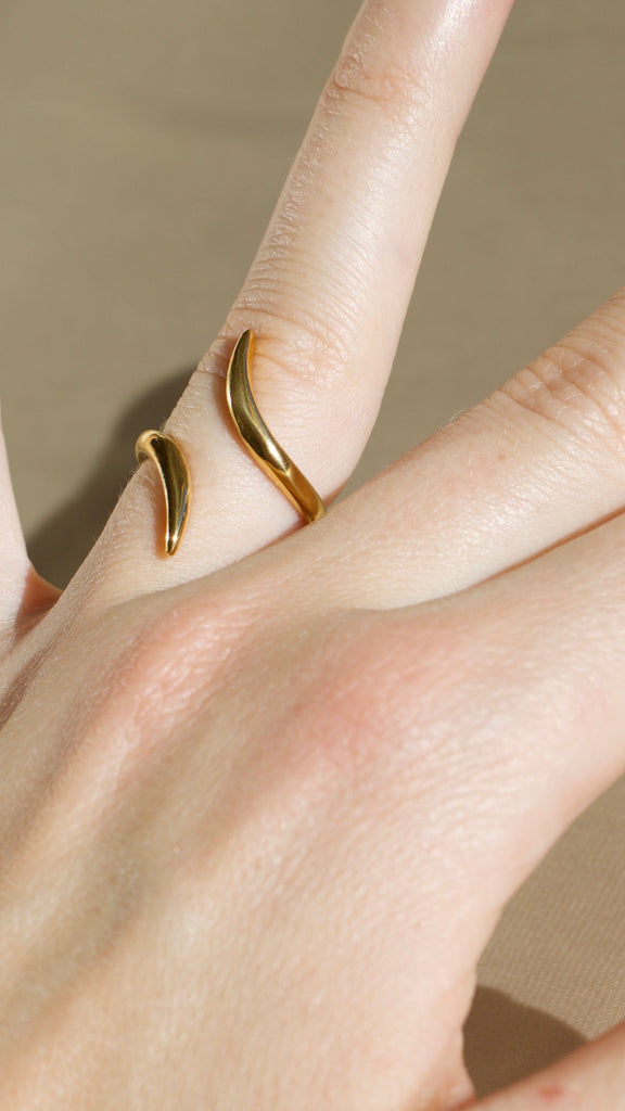 melomelo Everly - Snake Ring