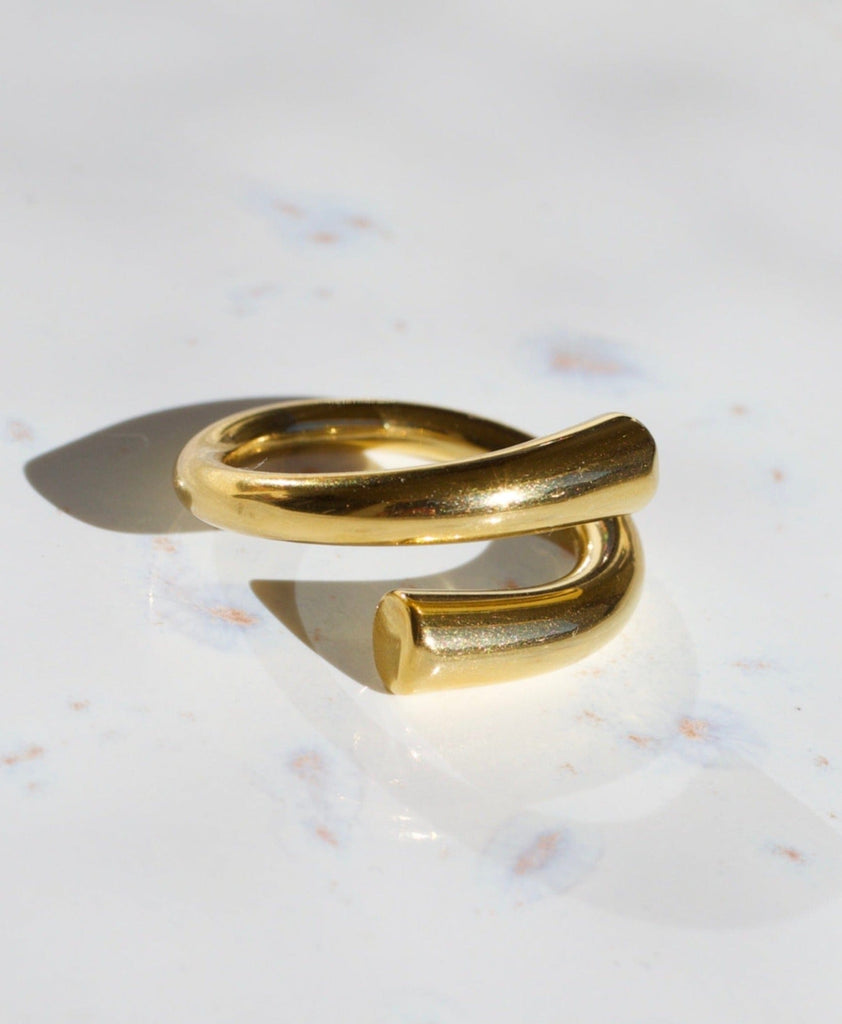 melomelo Fable - Edgy Nail Statement Ring