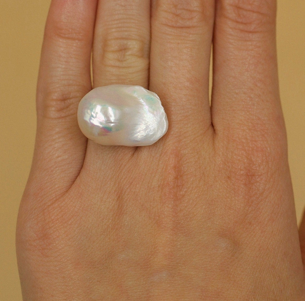 melomelo Susi - Baroque Pearl Ring