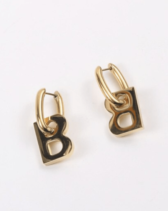 melomelo Gold B Logo Earrings