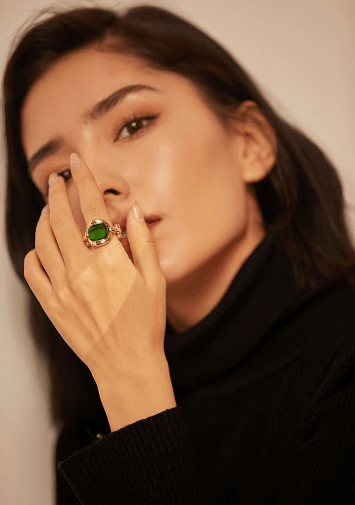 melomelo Green Crystal Chain Statement Ring