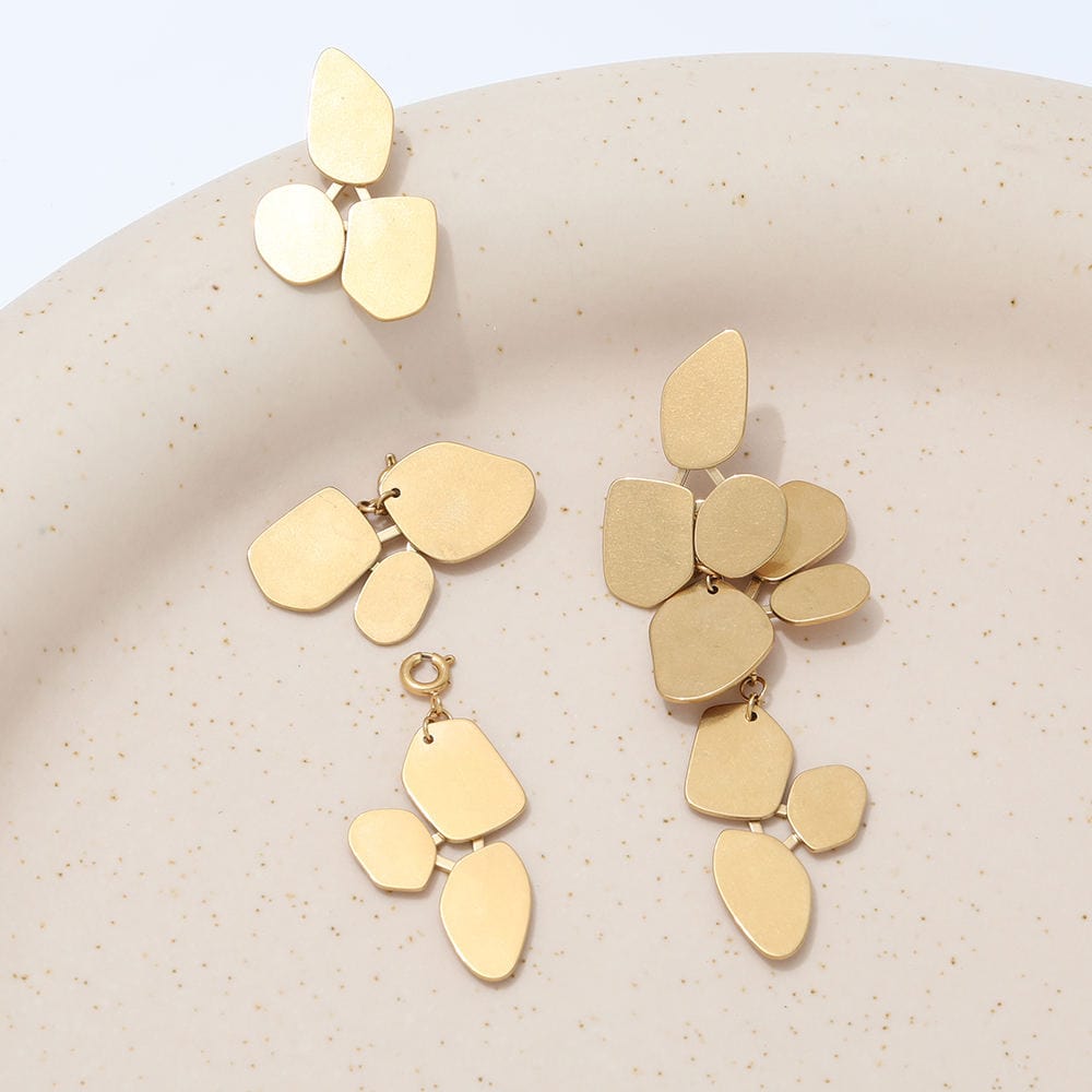 melomelo Ivy - Leaf Dangle Earrings