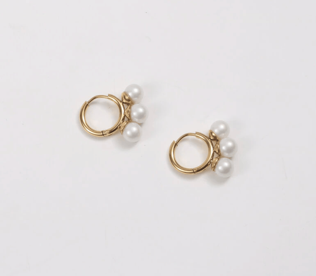 melomelo Kiril - Triple Pearl Row Gold Huggie Earrings