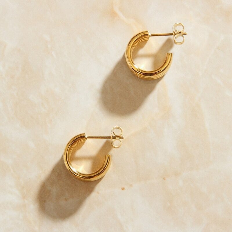 melomelo Lea - Textured Huggie Hoop Earrings