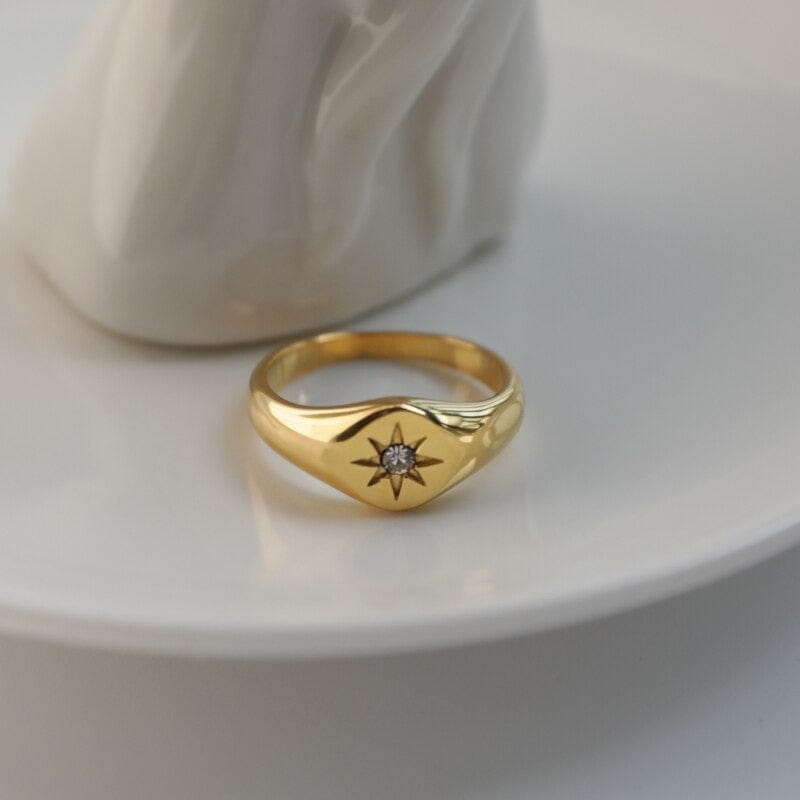 melomelo Lilou - Crystal Star Signet Ring