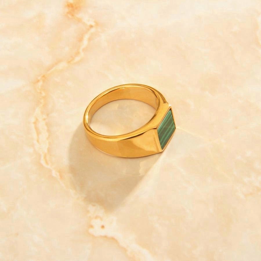 melomelo Lily - Square Malachite Signet Enamel Ring