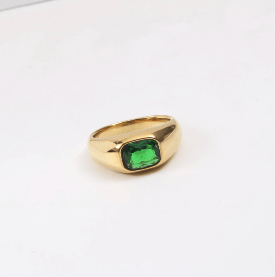 melomelo Lola - Green Stone Statement Gold Band