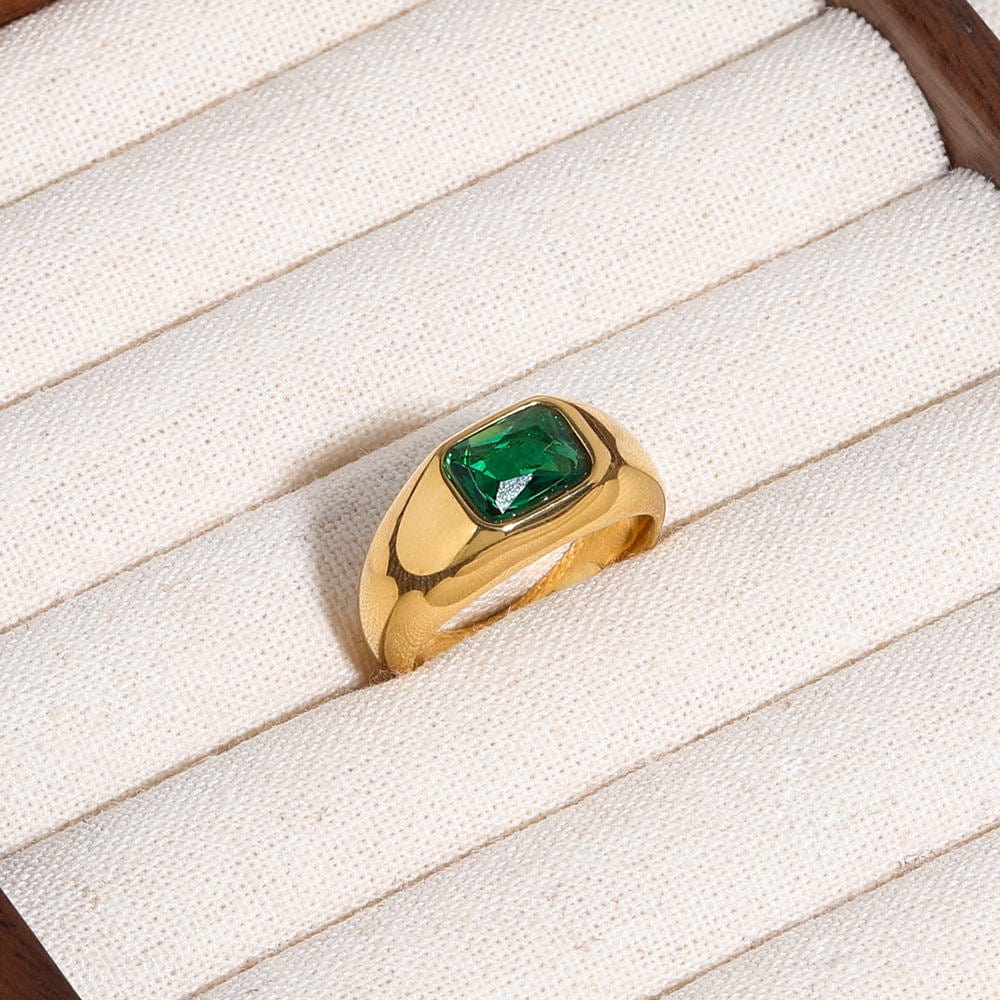 melomelo Lola - Green Stone Statement Gold Band