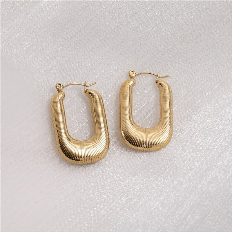 Amazon.com : Yheakne Boho Thin Arch Hoop Earrings Gold Threader Wire  Earrings Open Hoop Earrings Minimal Everyday Earrings Jewelry for Women and  Girls : Beauty & Personal Care