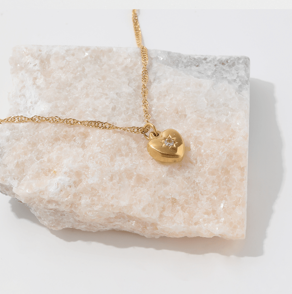 melomelo Marceau - Puffed Crystal Heart Pendant Necklace