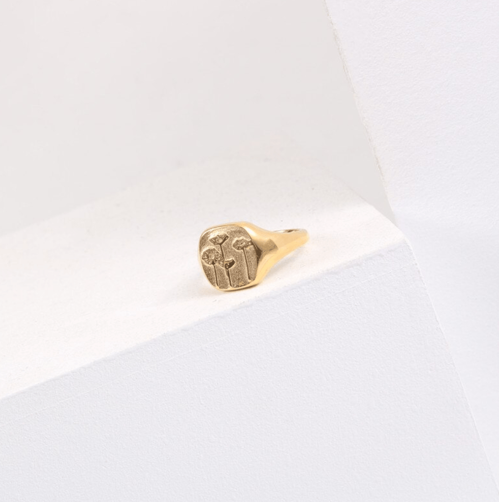 melomelo Max - Square Flower Field Signet Ring