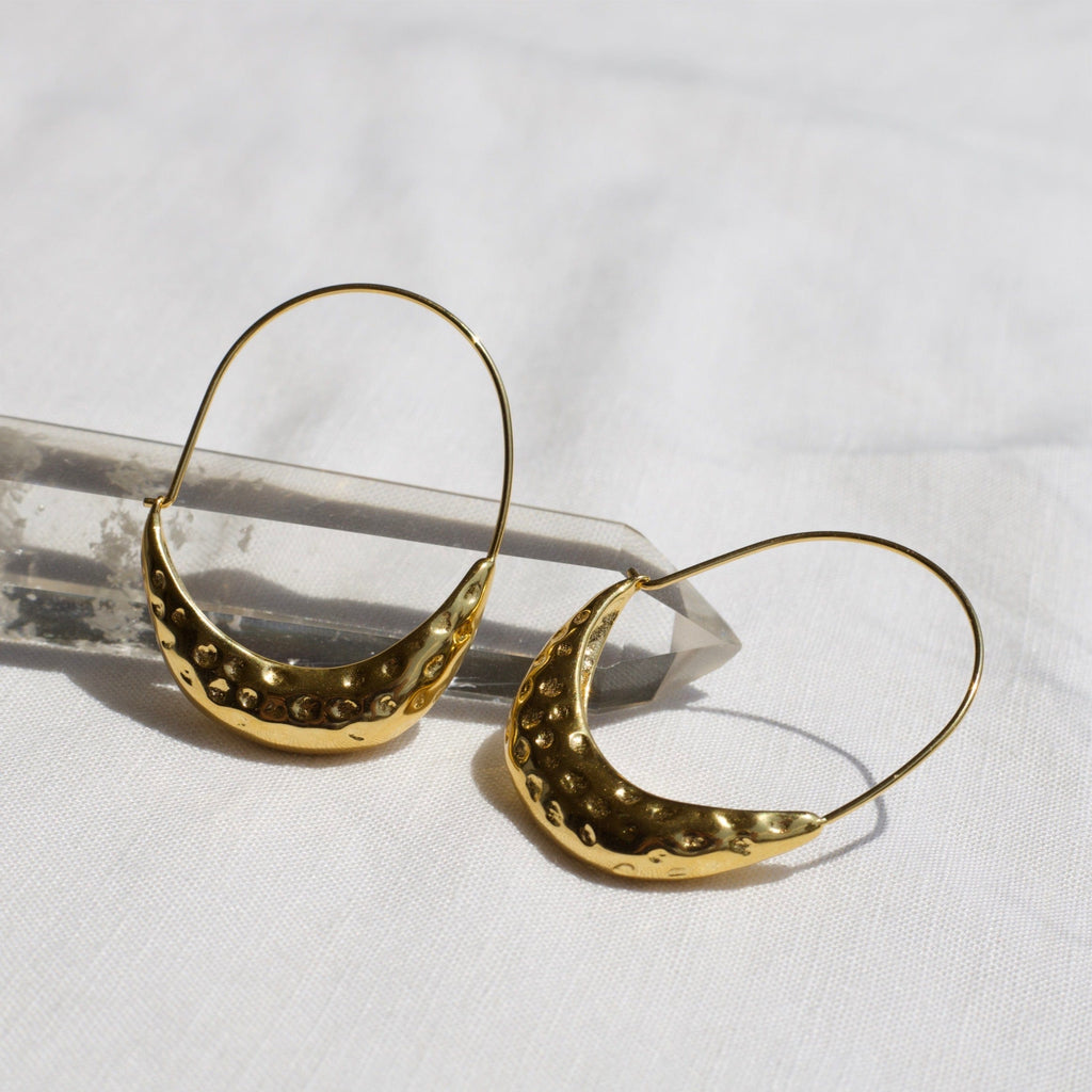 melomelo Odessa  - Oval Hoop Earrings