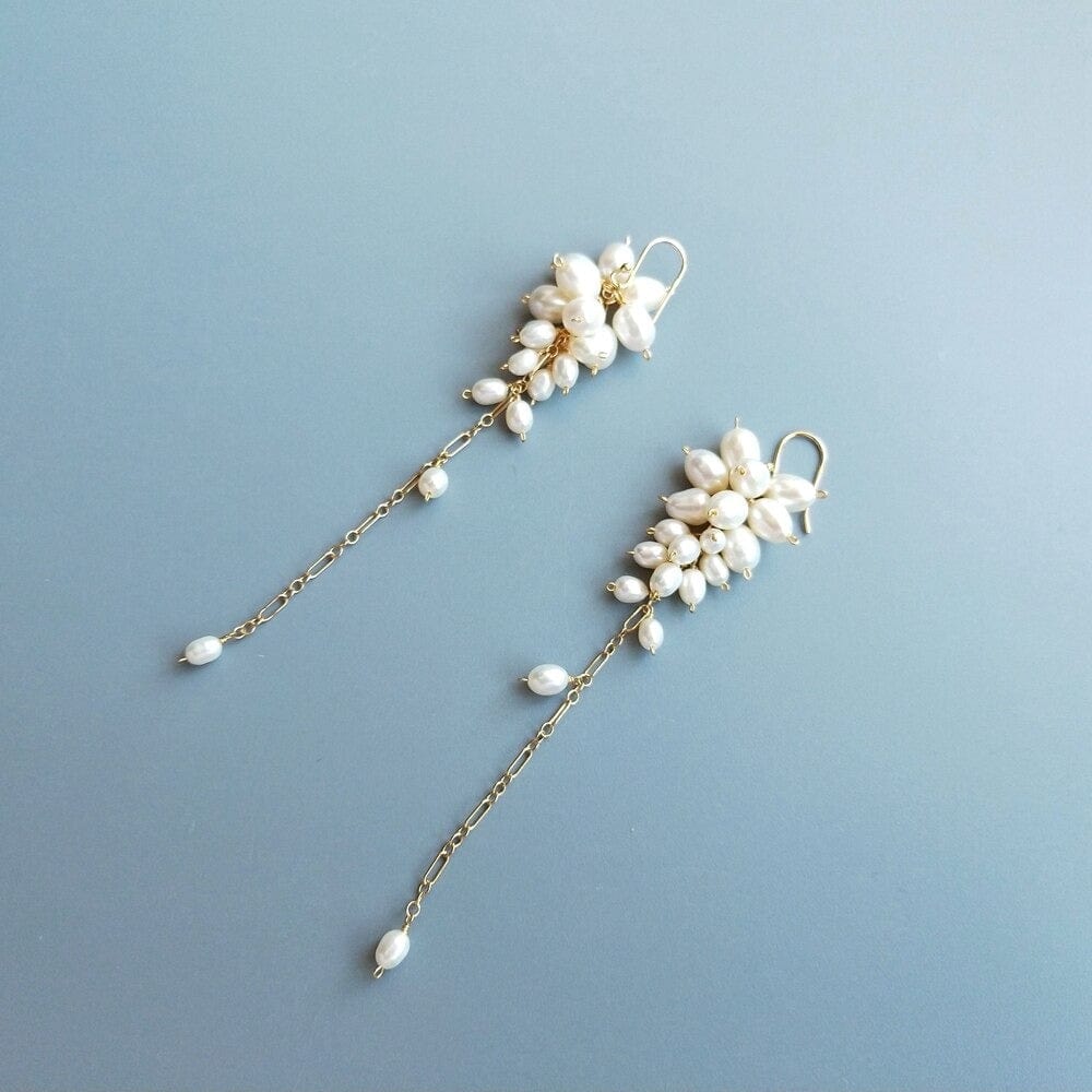 melomelo Pearl Cluster Tendril Earrings