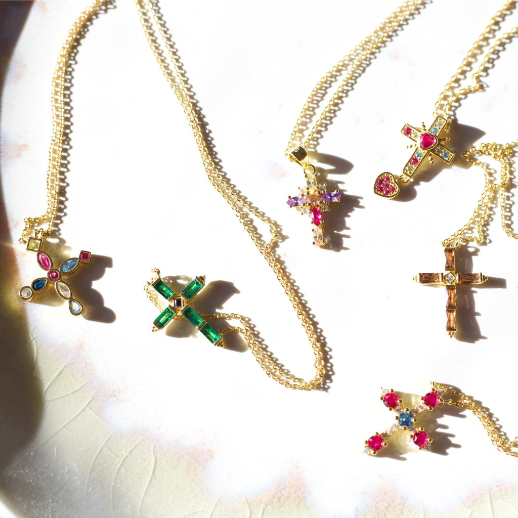 melomelo Quito - Gold Chain and Cross