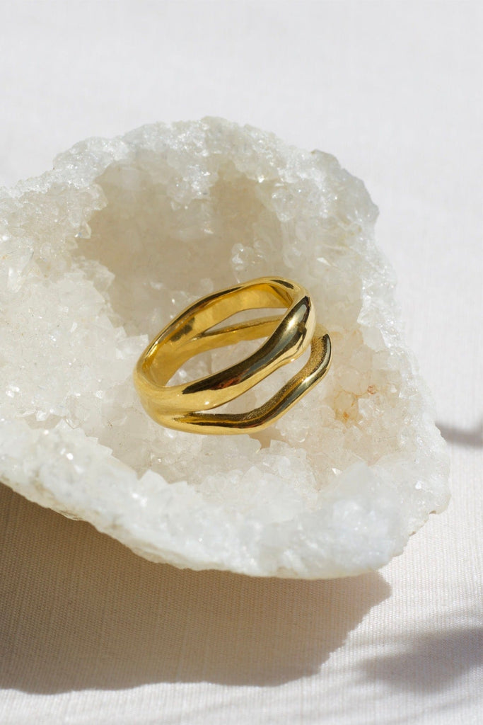 melomelo Shantina - Double Layer Wave Gold Stacking Ring