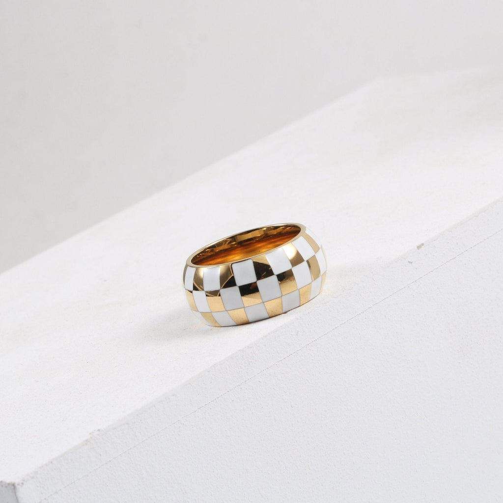 melomelo Sofia - White & Gold Karo Dome Ring