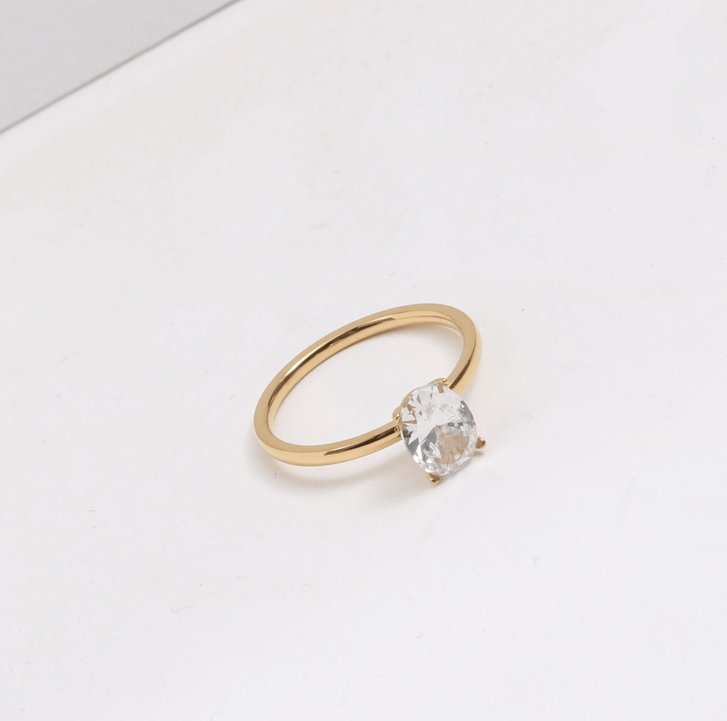 melomelo Tabby - Solitaire Anniversary Crystal Gold Ring