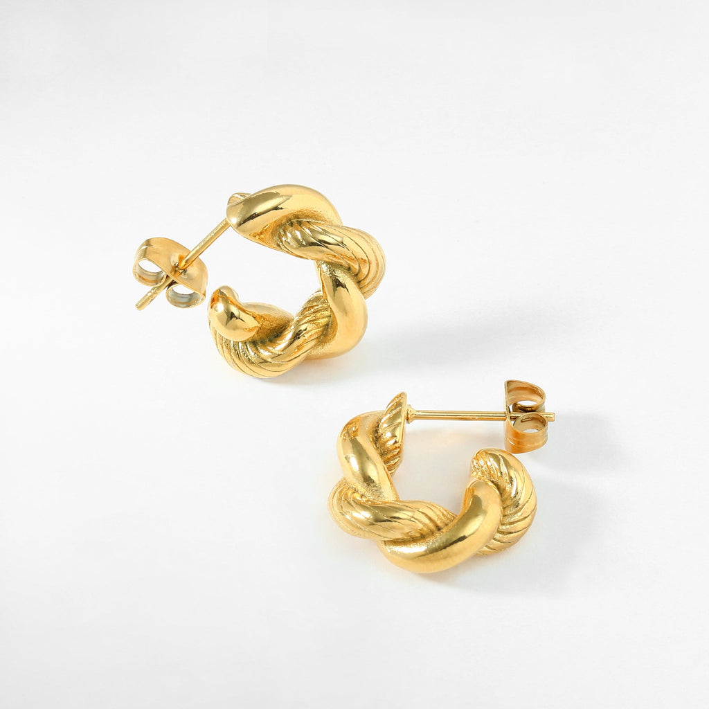 melomelo Vassily - Twist Hoop Croissant Earrings