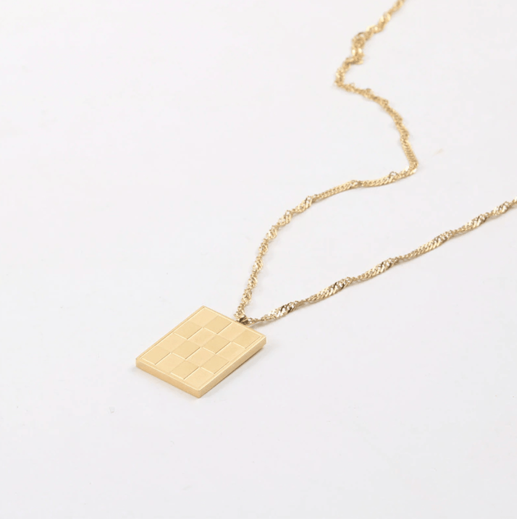 melomelo Zeno - Checkerboard Gold Pendant Necklace