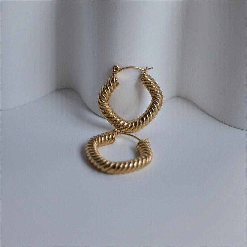 melomelo Ziven  - Twisted Geometric Hoop Earrings