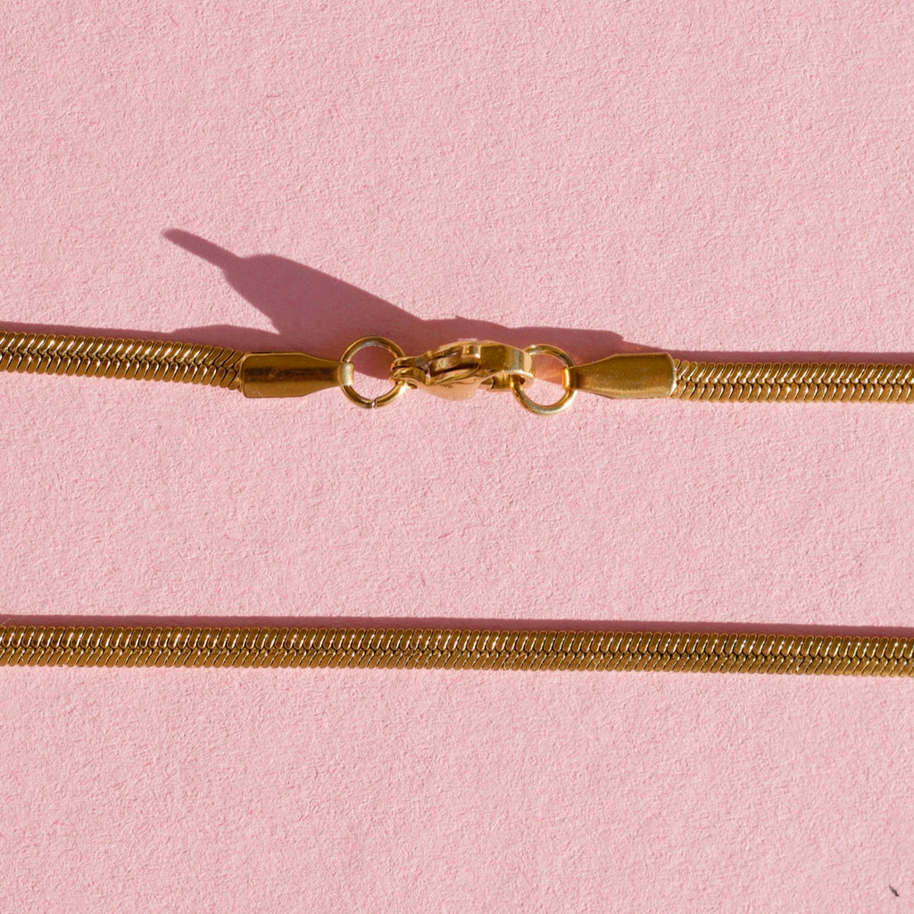 melomelo Daisy - Vintage Herringbone Necklace