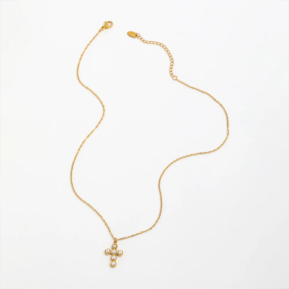 melomelo Gabriel - Pearl Cross Necklace