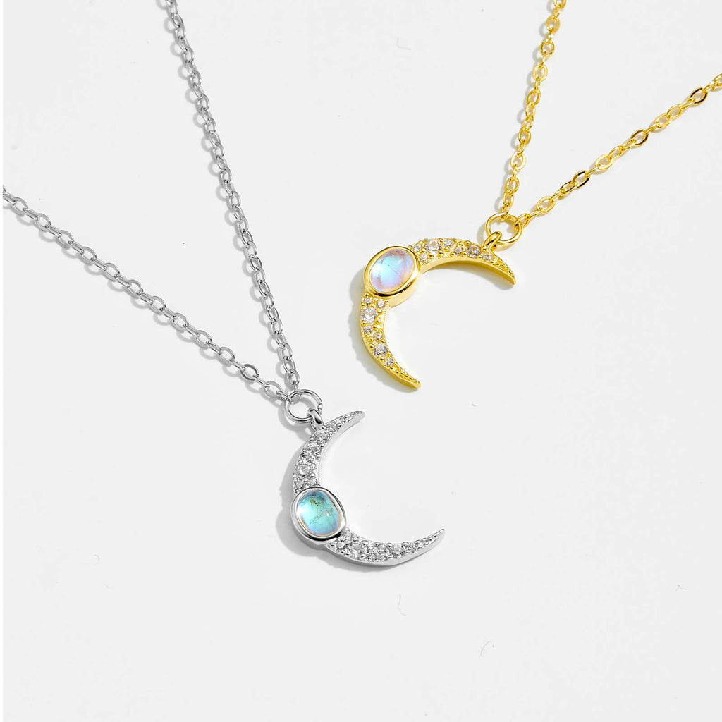 Laoise - Crescent Moon Necklace Silver