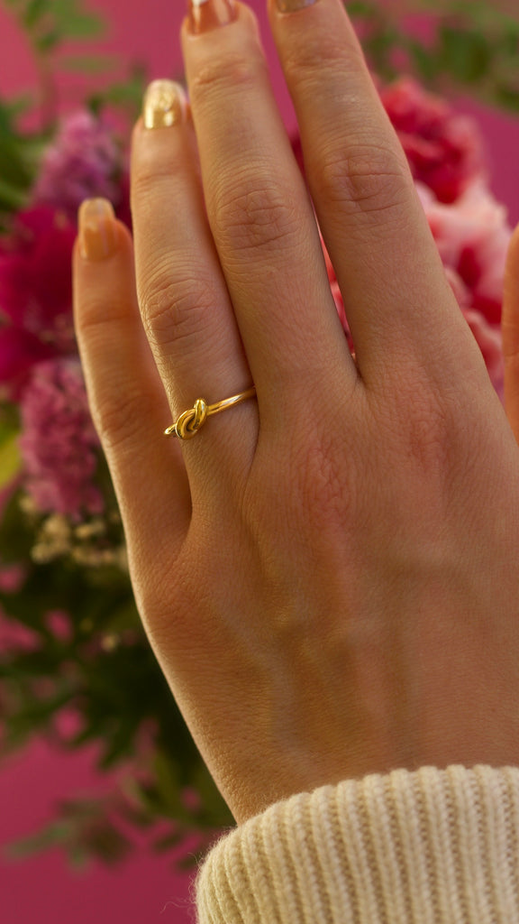 melomelo Syrakus - Simple Gold Knot Ring