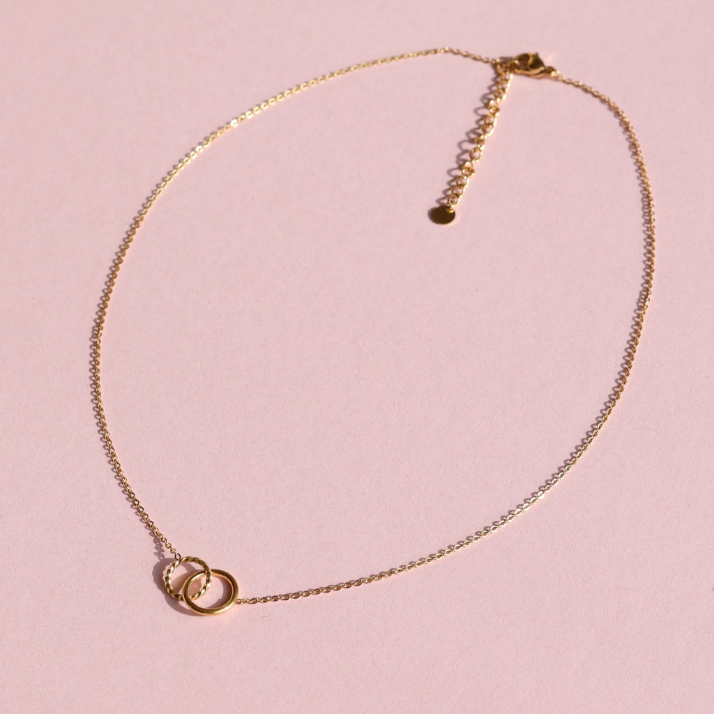 melomelo Together - Interlocking Double Circle Necklace