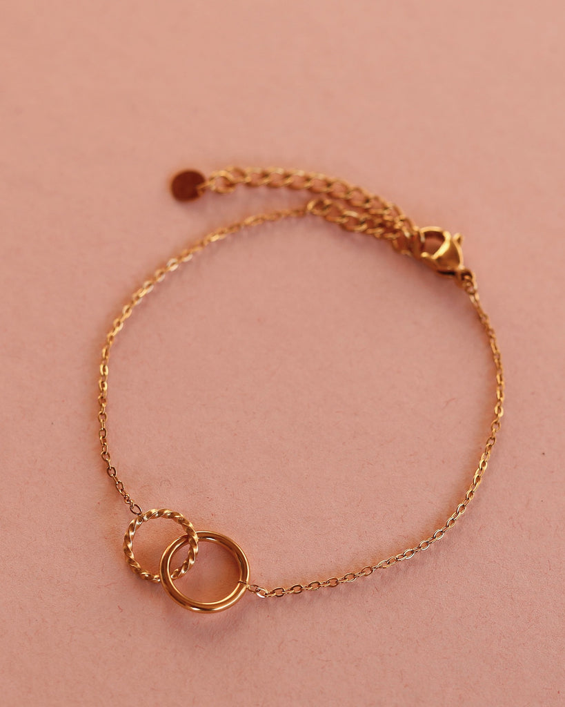 melomelo Together - Interlocking Double Circle Bracelet