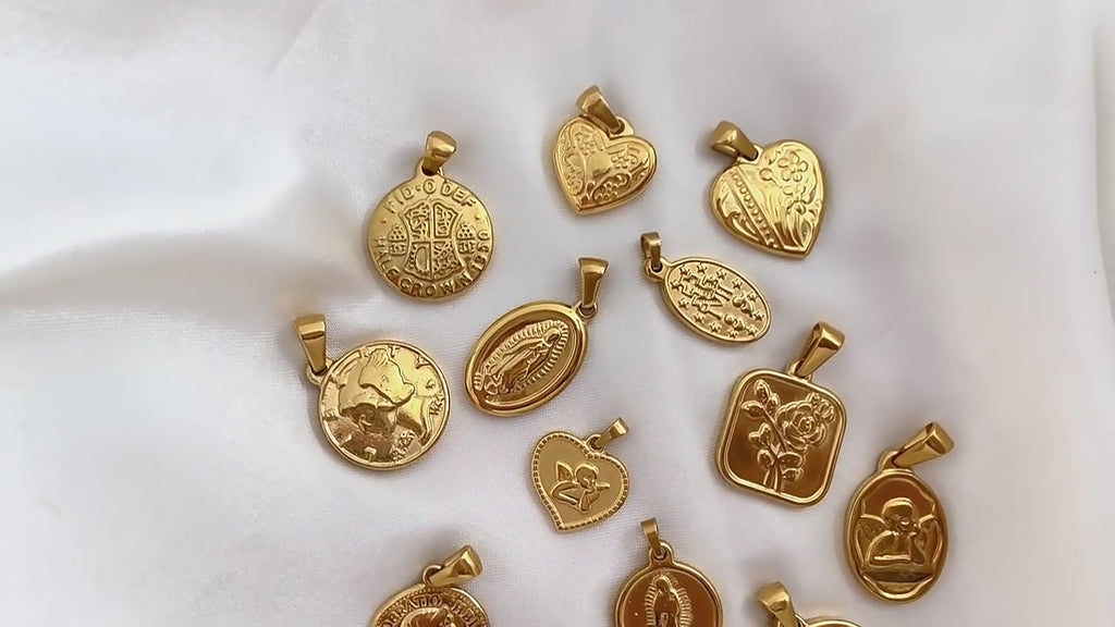 melomelo Gloria - Waterproof Charm Pendants